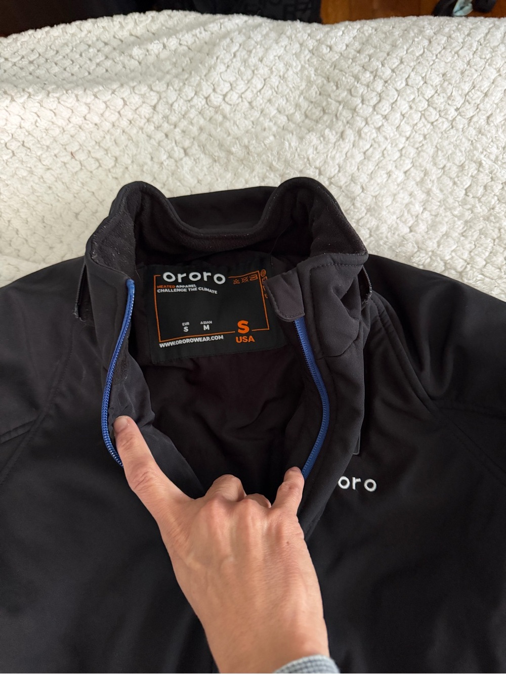 Ororo Men’s Black Performance Softshell Jacket